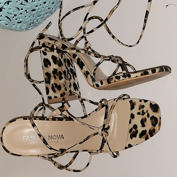 Fashion Nova Heels - Picture 3 of 7